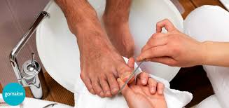 MALE PEDICURE